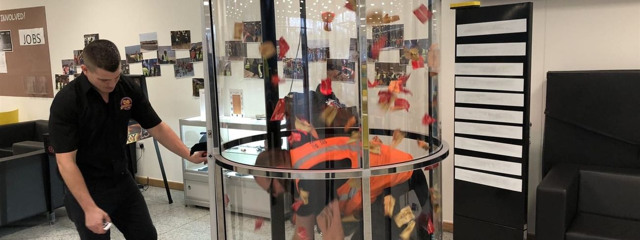 Operator timing a player mid-game in the workplace