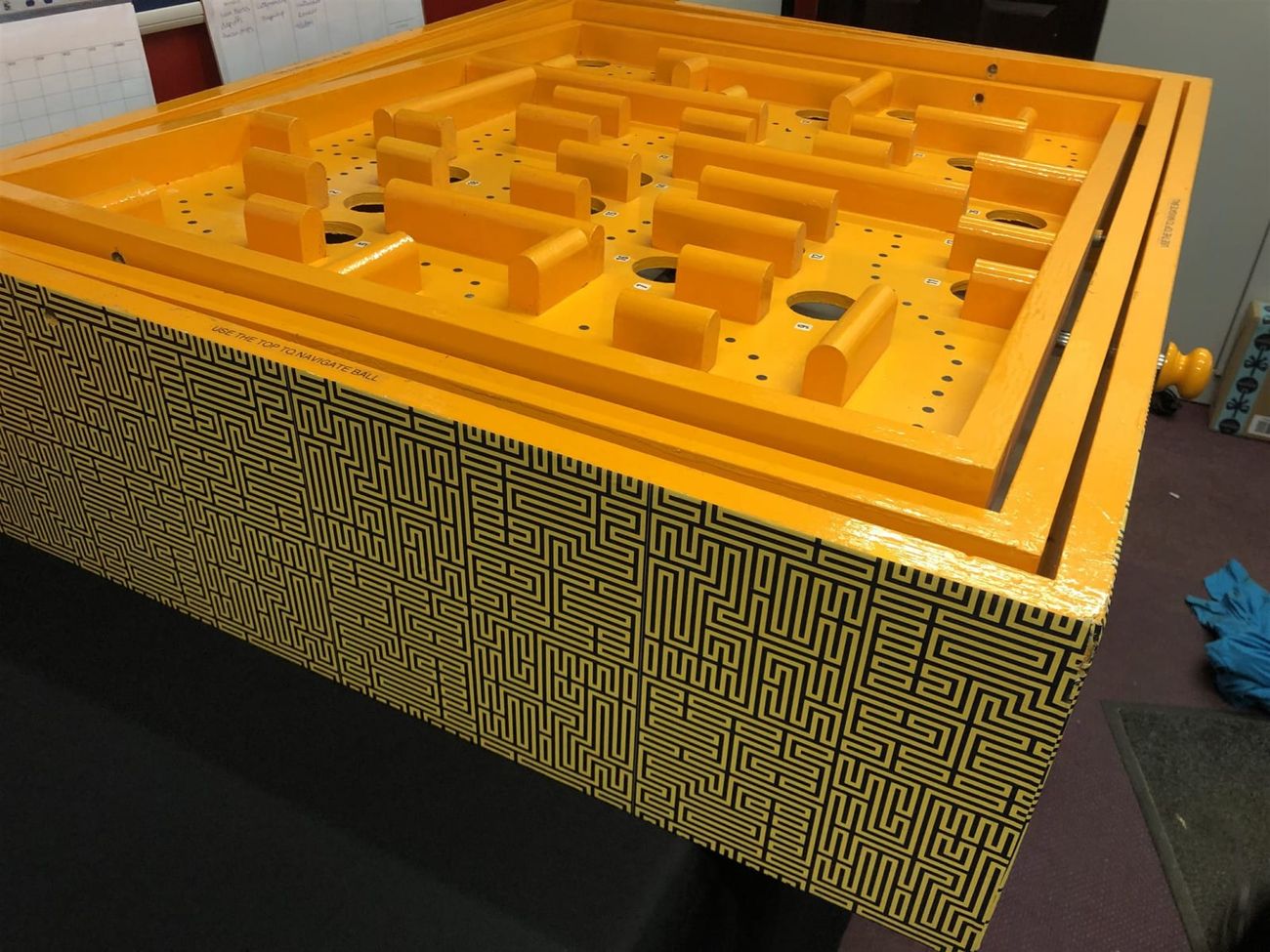Giant Labyrinth Game